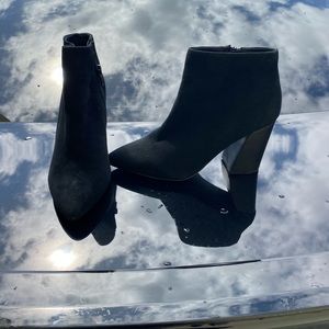 Steve Madden pointed toe booties